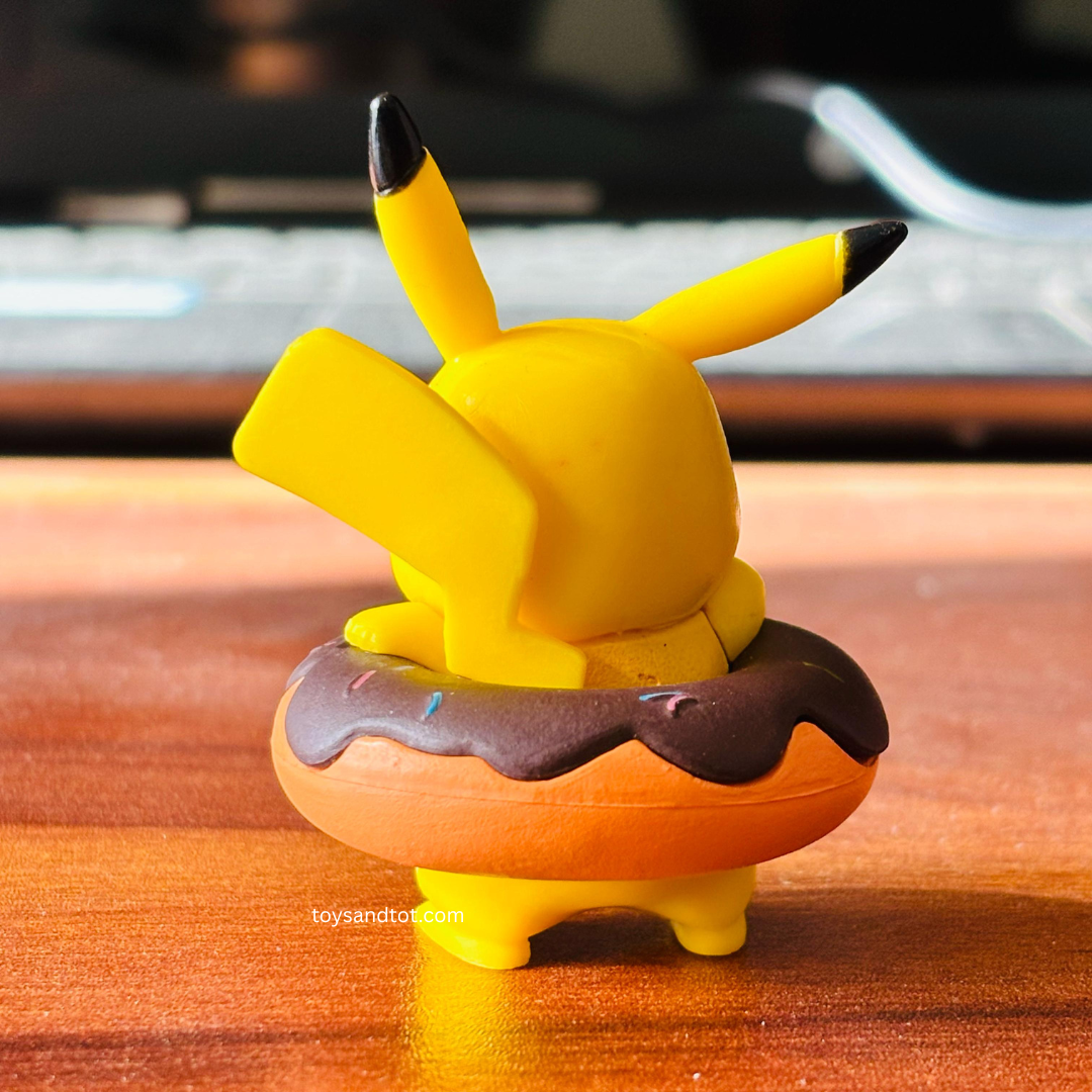 Pikachu Eating Miniature (In donuts)– The Cutest Pokémon Snack Time!