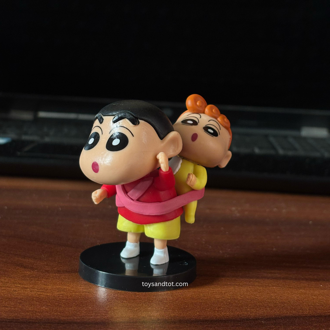Shinchan Daily Life Miniature (Shinchan Carrying Himawari) – A Delightful Collectible for Fans!