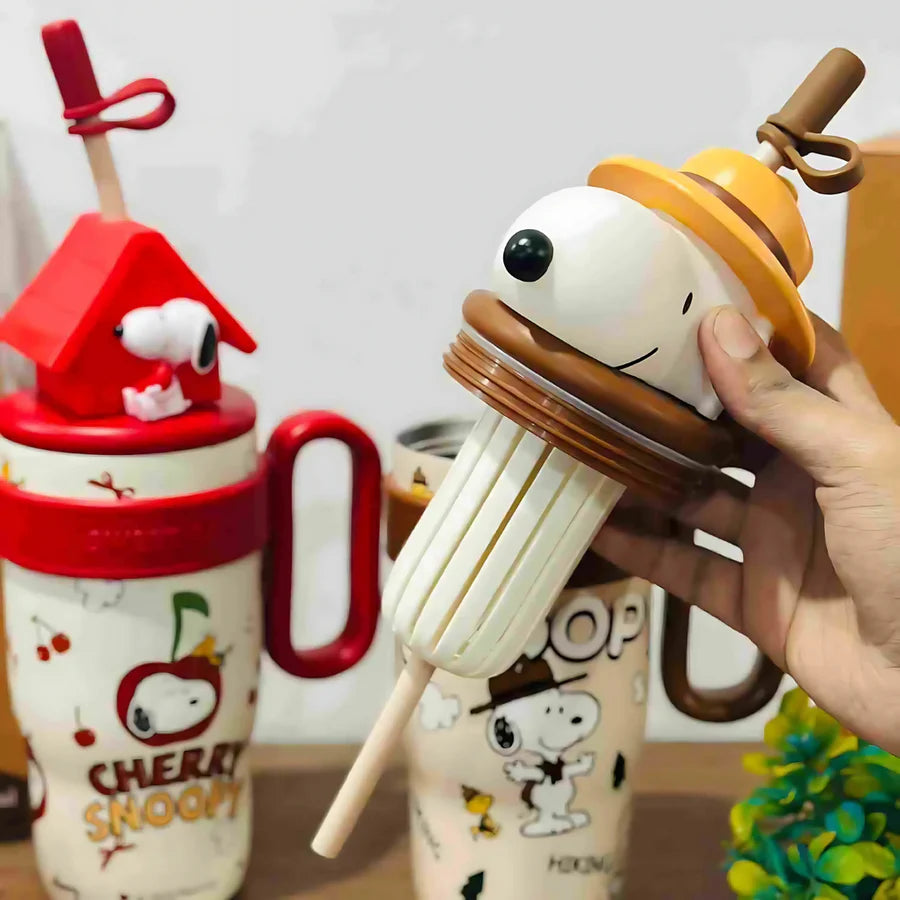 Cute Snoopy Sipper